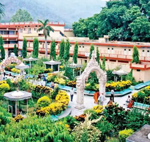 parmarth-niketan